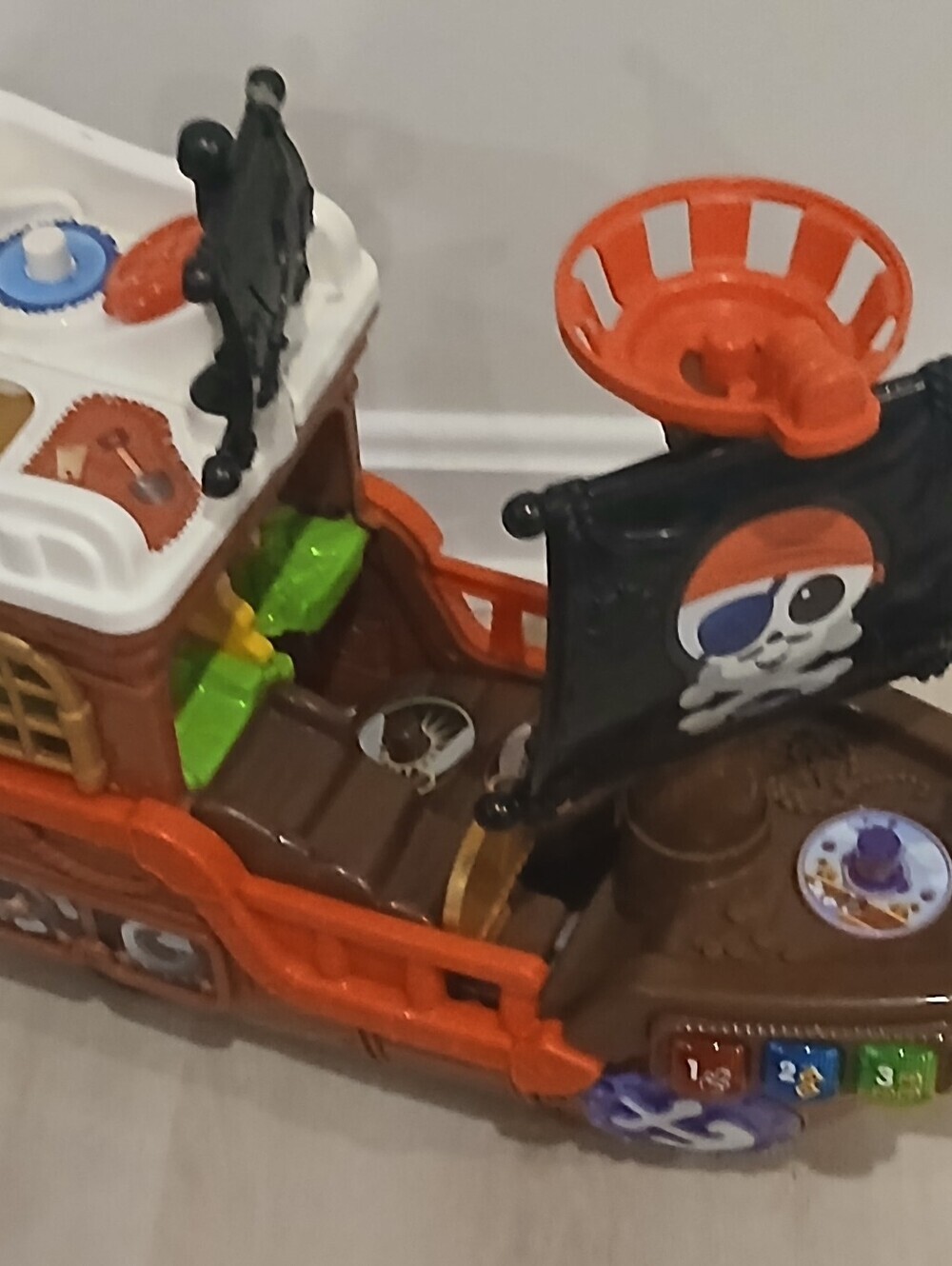 Vtech Treasure Seekers Pirate Ship Boat Foldout Playset + 2 Figures Toy W/Wheels - Picture 8 of 8
